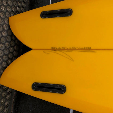 Fish 5'6" Yellow Tint - Futures