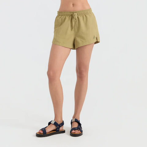 River Hybrid Short - Dusty Olive