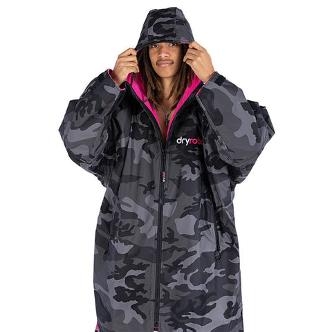Dryrobe Advance Long Sleeve - Black Camo/Pink