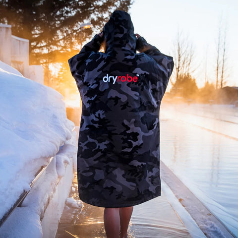 Dryrobe Advance Long Sleeve - Black Camo/Black