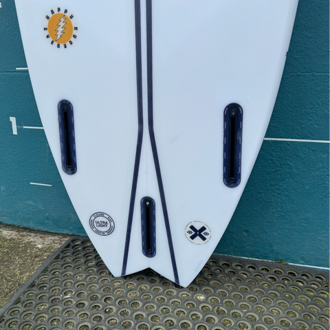 Happy Everyday 5'8" Spinetek Swallow Tail- Futures
