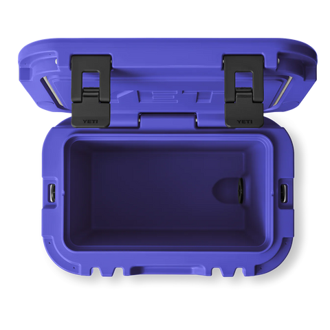 Roadie 15 - Ultra Marine Violet