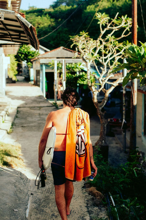 Deus Beach Towel - Machina